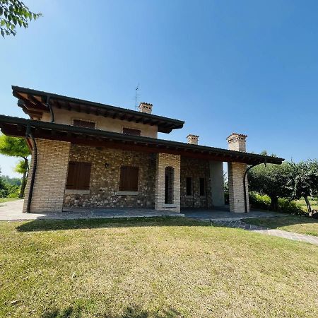 Вилла Il Borgo Fra I Laghi Монцамбано Экстерьер фото
